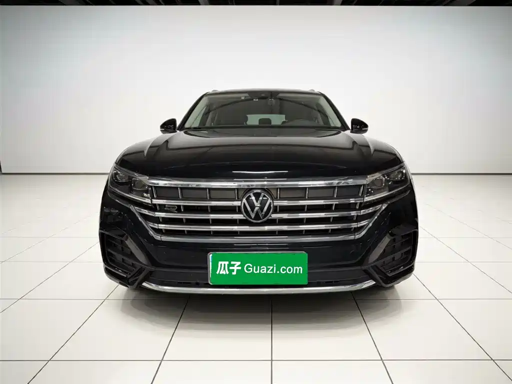 Volkswagen Touareg 2023 2.0TSI R-Line Edition фото 24