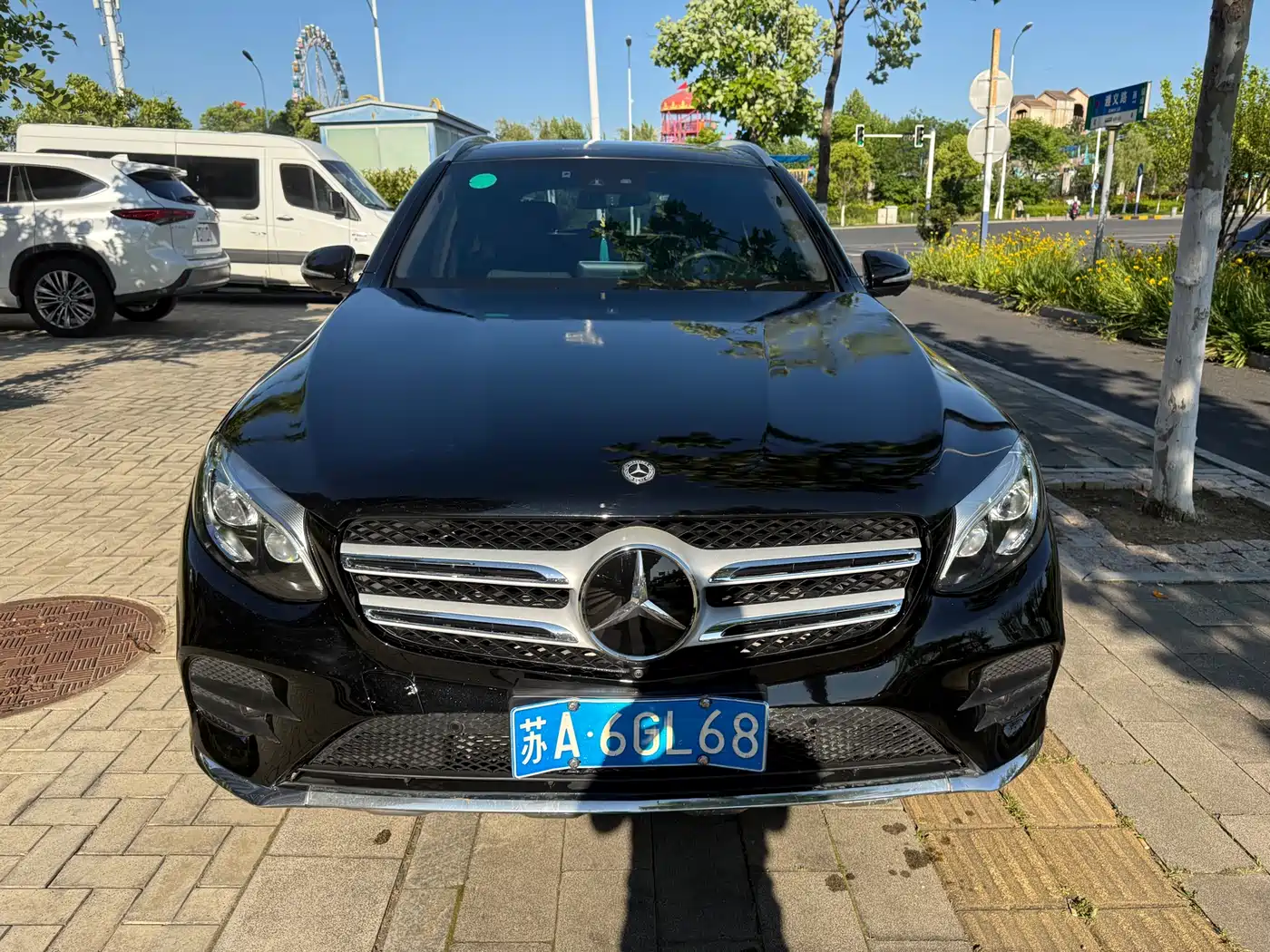 Mercedes-Benz GLC 2017 GLC 300 4MATIC Luxury фото 2