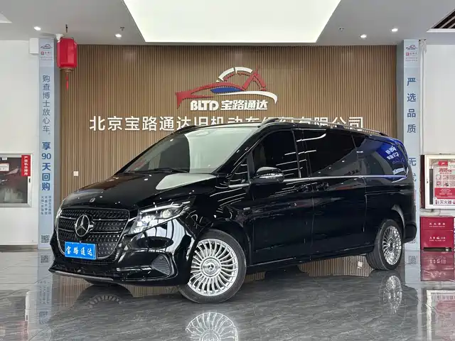 Mercedes-Benz Mercedes-Benz V-Class 2024 V 300 L Long Wheelbase Premium