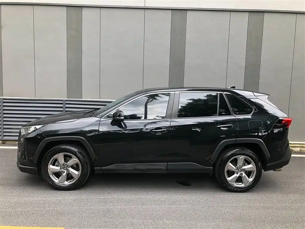 Toyota RAV4 Rongfang 2022 2.0L CVT 2WD Trend Plus Edition фото 12