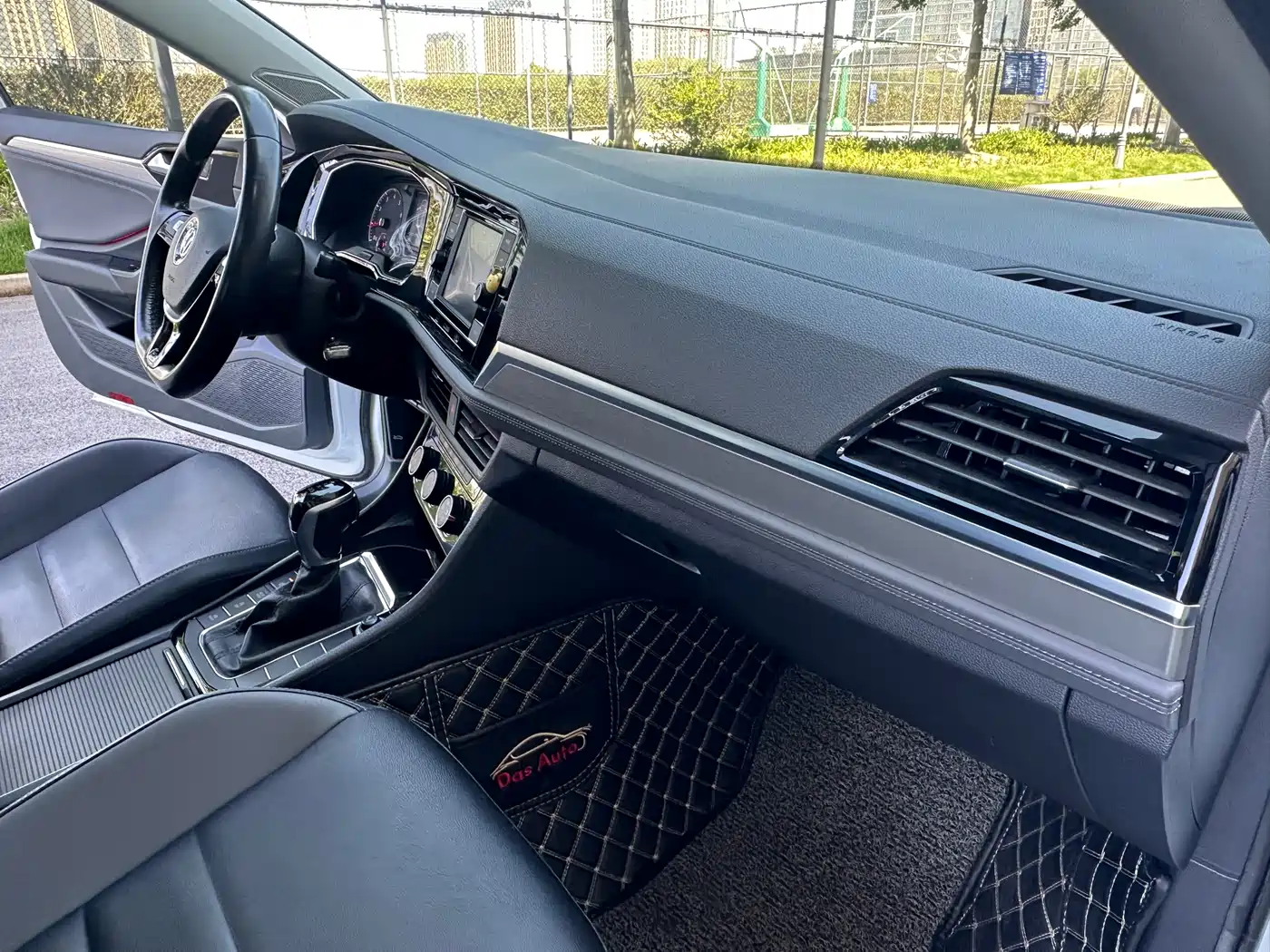 Volkswagen Sagitar 2019 200TSI DSG Comfort Edition China VI фото 13