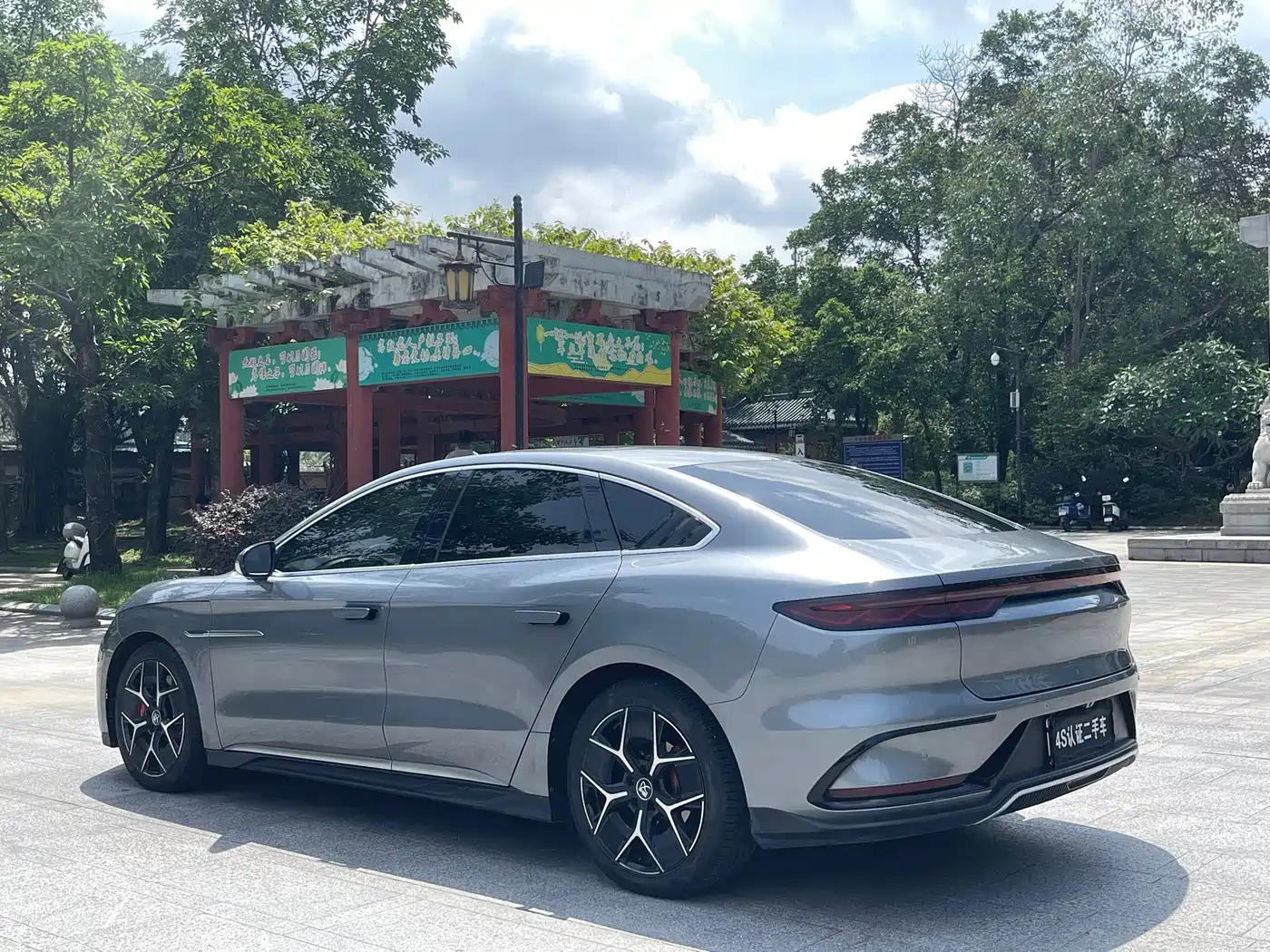 BYD Han 2023 EV Champion Edition 715KM FWD Flagship фото 4
