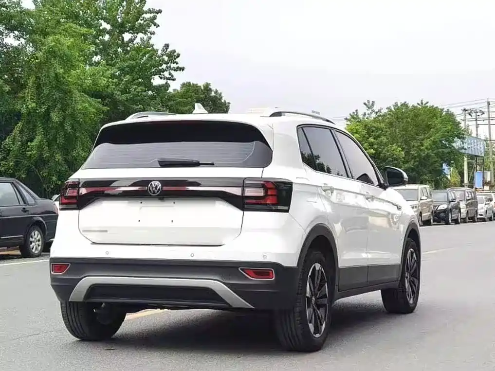 Volkswagen Tanying 2021 1.5L Automatic Smart Connect Edition фото 13