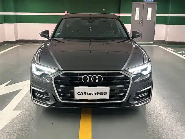 Audi A6L 2023 45 TFSI Premium Selection Dynamic — фото 3