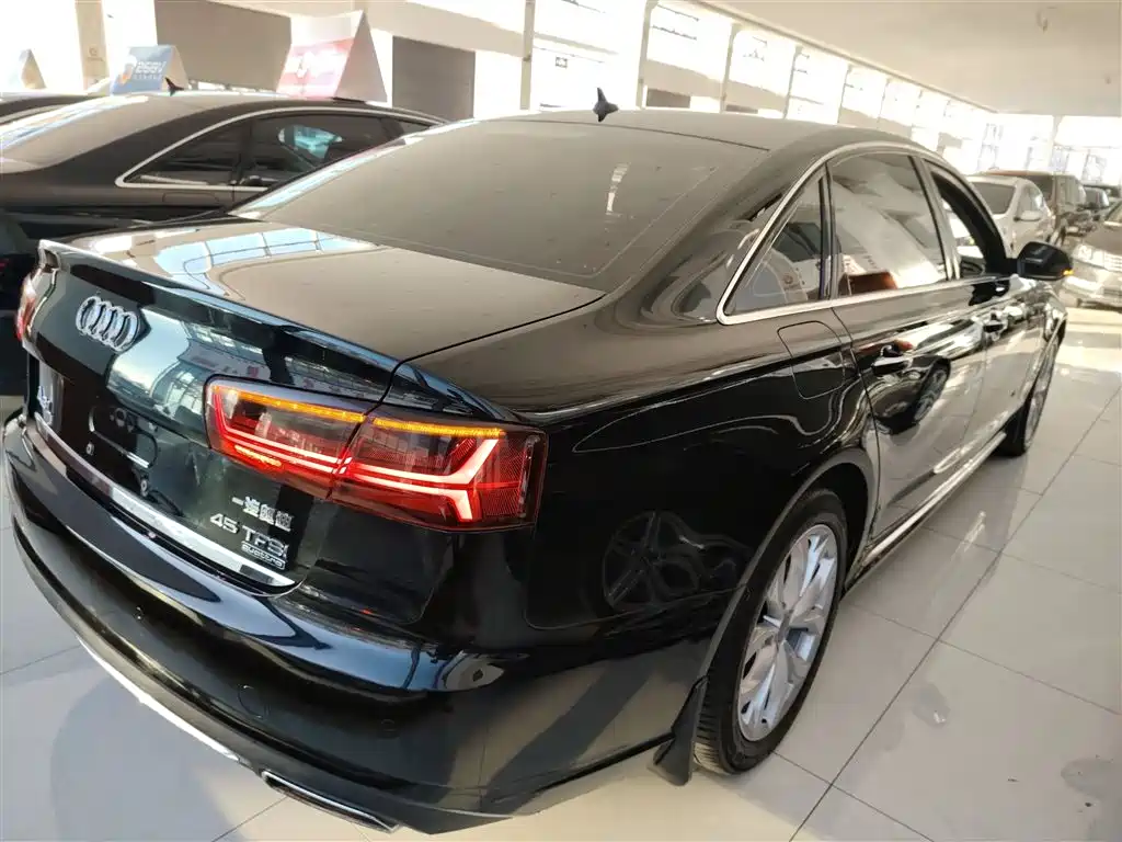 Audi A6L 2017 45 TFSI quattro Sport фото 7