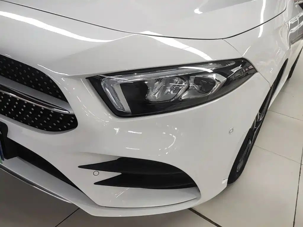 Фото 24 - Mercedes-Benz A-Class