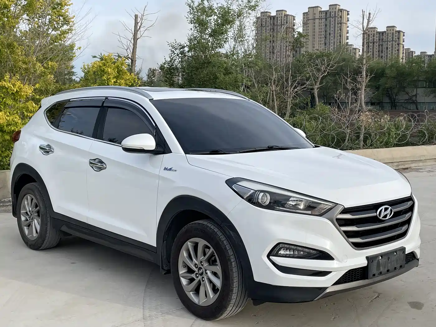 Hyundai Tucson 2015 1.6T Dual Clutch 2WD Smart фото 3