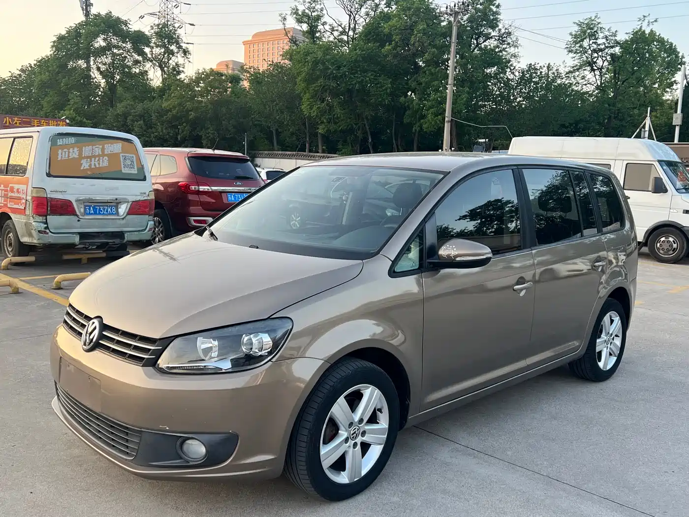 Volkswagen Touran 2015 1.4T Manual Trend Edition 5-seater