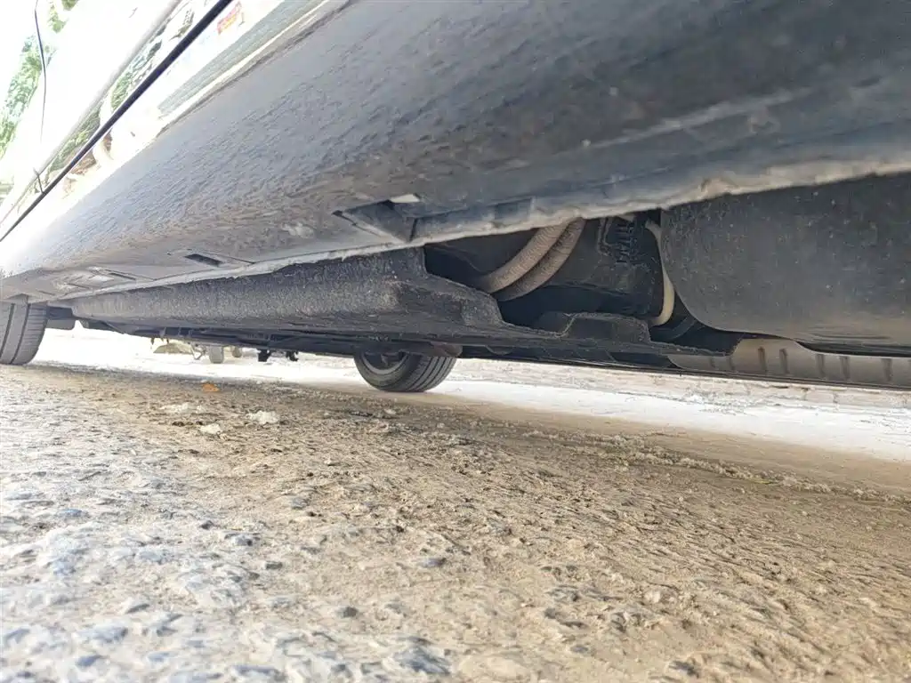 Hongqi H9 2020 2.0T Smart Connection Qi Xiang Edition фото 17