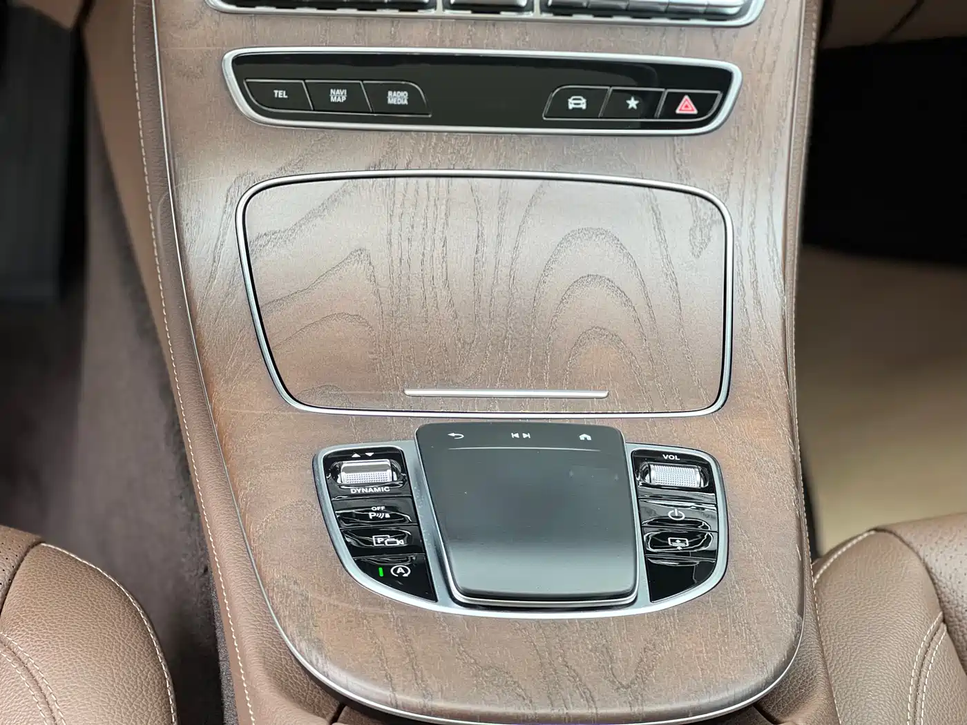 Mercedes-Benz E-Class 2021 E 300 L Luxury фото 12