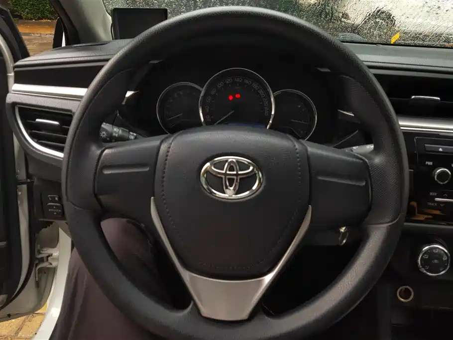 Toyota Levin 2016 1.6G CVT Elite Edition фото 15
