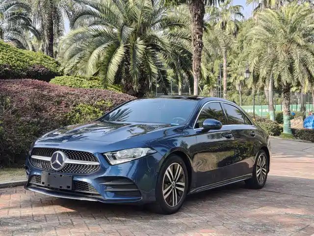 MERCEDES-BENZ A CLASS