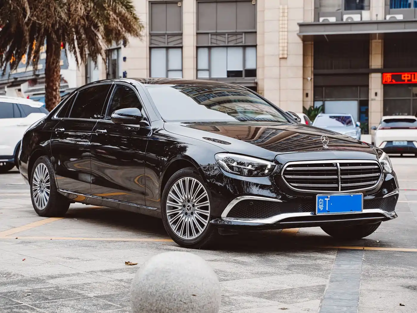 Mercedes-Benz E-Class 2021 E 300 L Fashion
