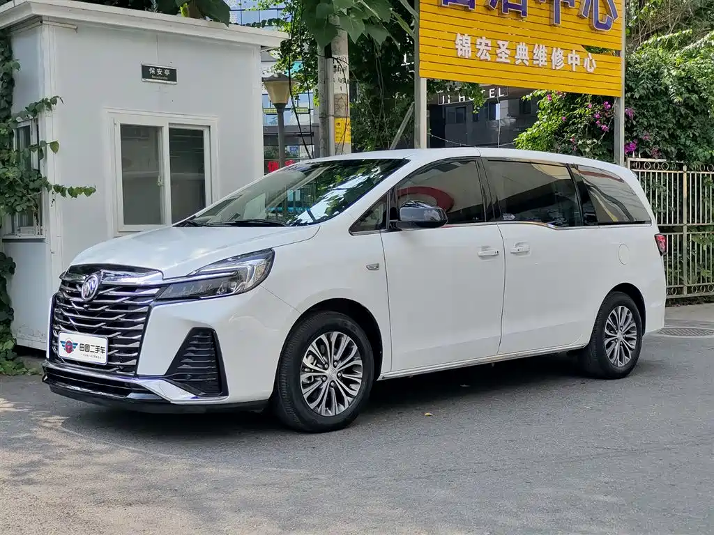Buick GL8 2023 Model Land Business Class Smart