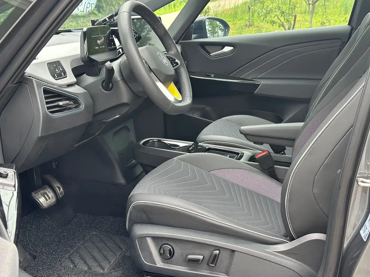 Volkswagen ID.3 2023 Pure Smart Edition фото 5