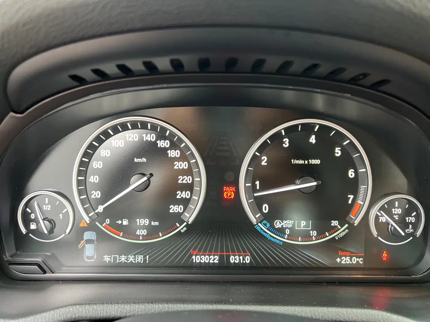 BMW X4 2014 xDrive20i X Design Package фото 15