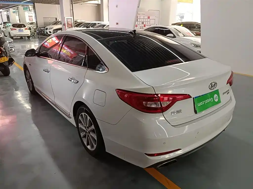 Hyundai Sonata 2015 1.6T GLS Smart фото 5