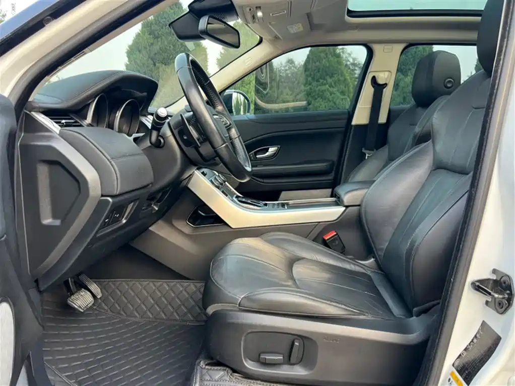 Land Rover Range Rover Evoque 2016 2.0T PURE Style фото 10