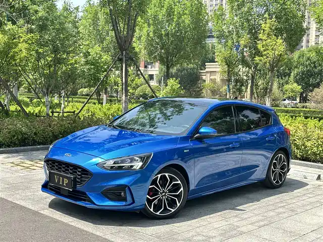  Ford Focus 2020 Hatchback EcoBoost 180 Automatic ST Line