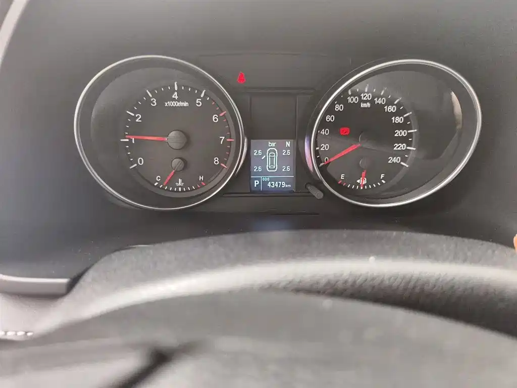 Haval M6 2021 PLUS 1.5T DCT Luxury Smart Connect фото 9