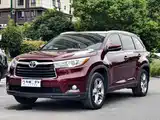 Фото 1 - Toyota Highlander