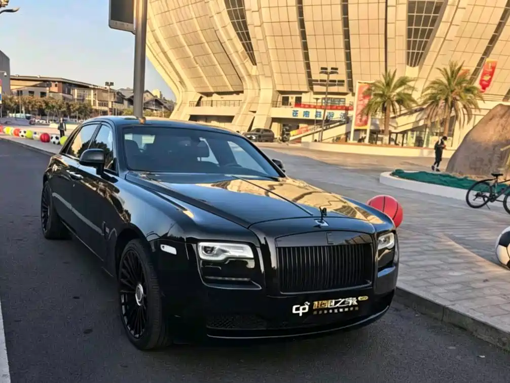 Фото 3 - Rolls-Royce Ghost
