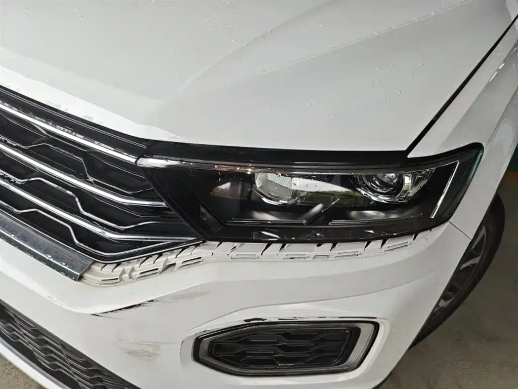 Volkswagen T-ROC 2022 280TSI DSG 2WD Comfort PLUS фото 10