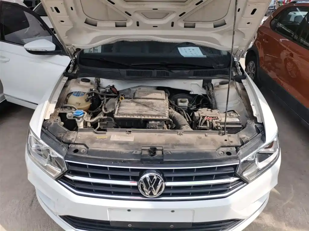 Volkswagen Bora 2018 1.5L Automatic Comfort фото 20