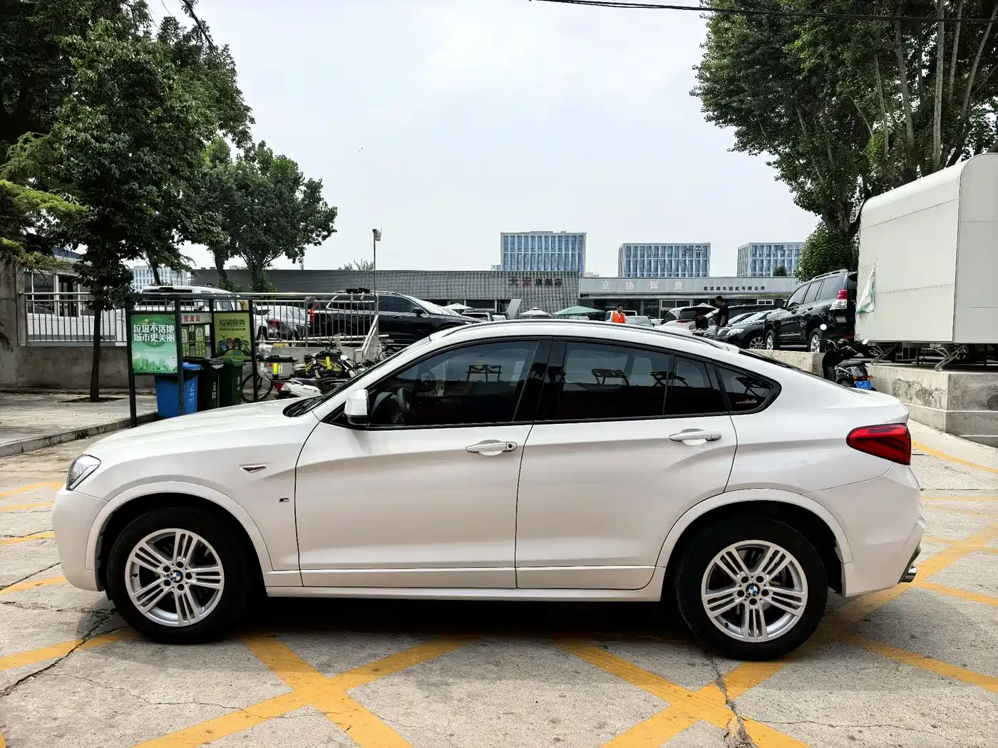Фото 8 - BMW X4