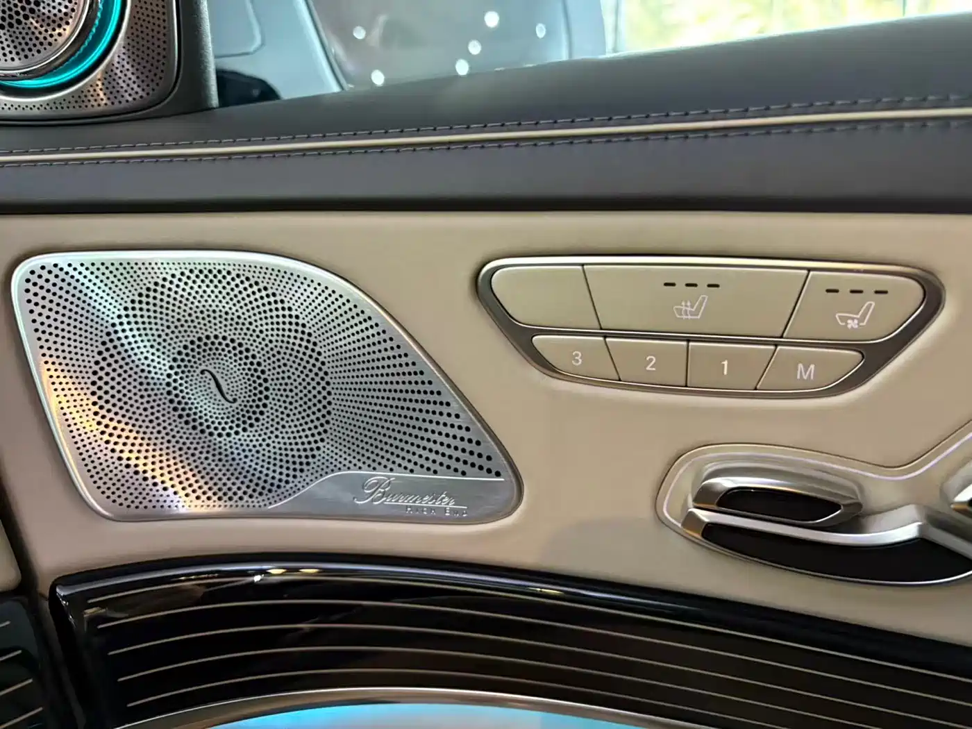 Mercedes-Benz Maybach S-Class 2018 Model S 680 фото 13