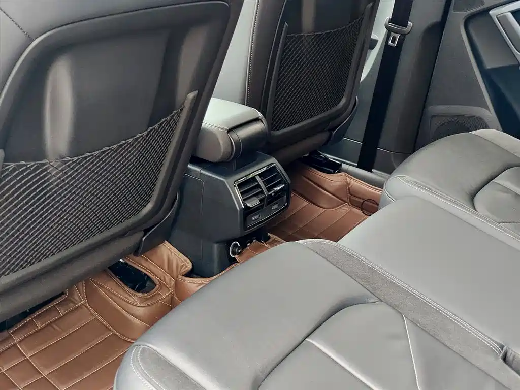Audi Q3 Sportback 2022 40 TFSI Fashion фото 9