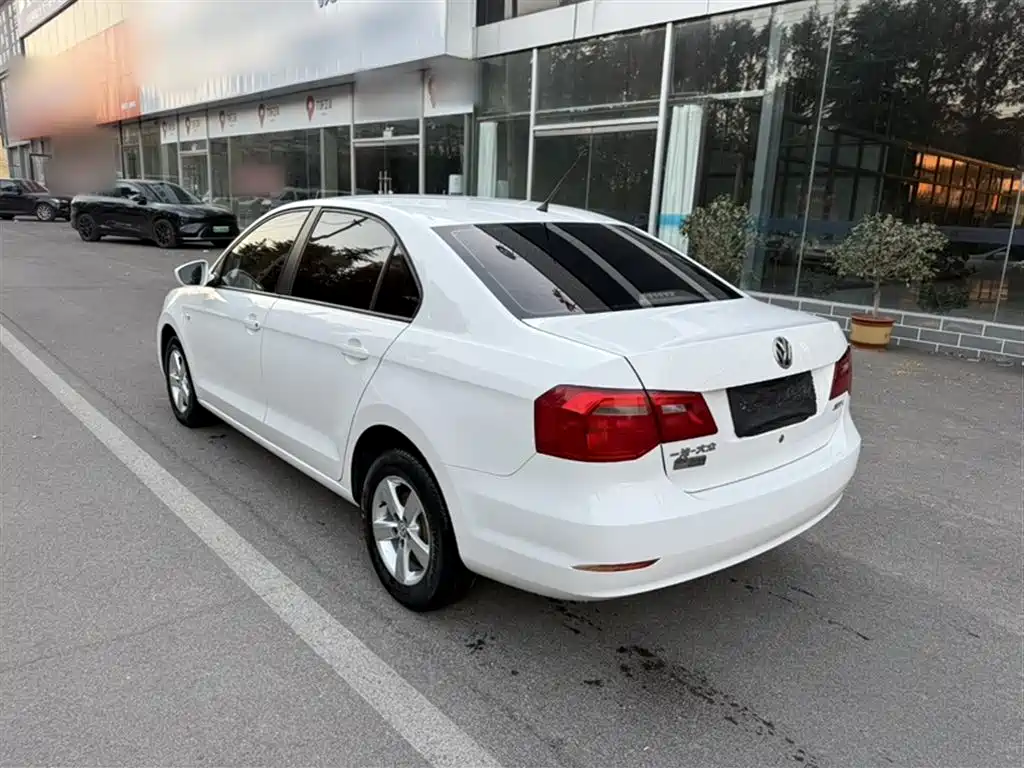 Volkswagen Jetta 2015 Quality Edition 1.4L Manual Fashion фото 26