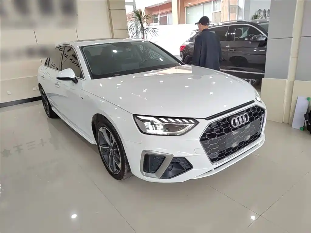 Audi A4L 2020 40 TFSI Fashion Dynamic Edition фото 22