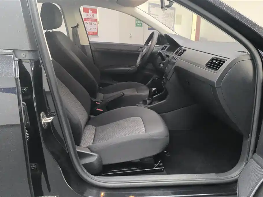 Volkswagen Santana 2019 1.5L Auto Trend Edition China VI фото 8