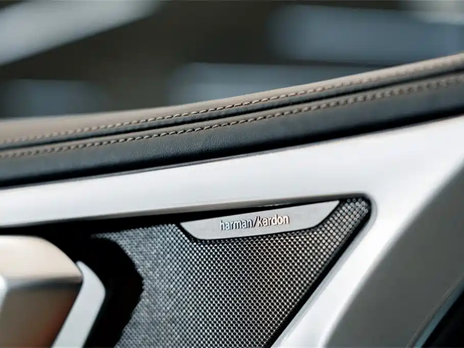 BMW 8 Series 2021 840i 4-door Coupe M Sport Package фото 17