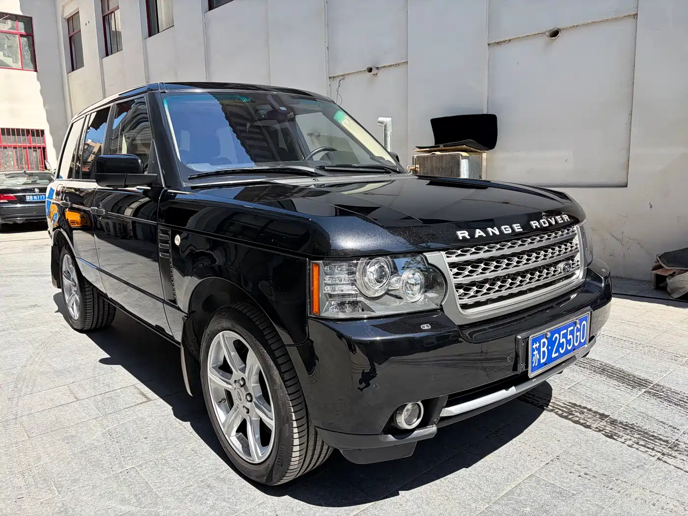 Land Rover Range Rover 2011 5.0 SC V8 Ultimate Edition фото 3
