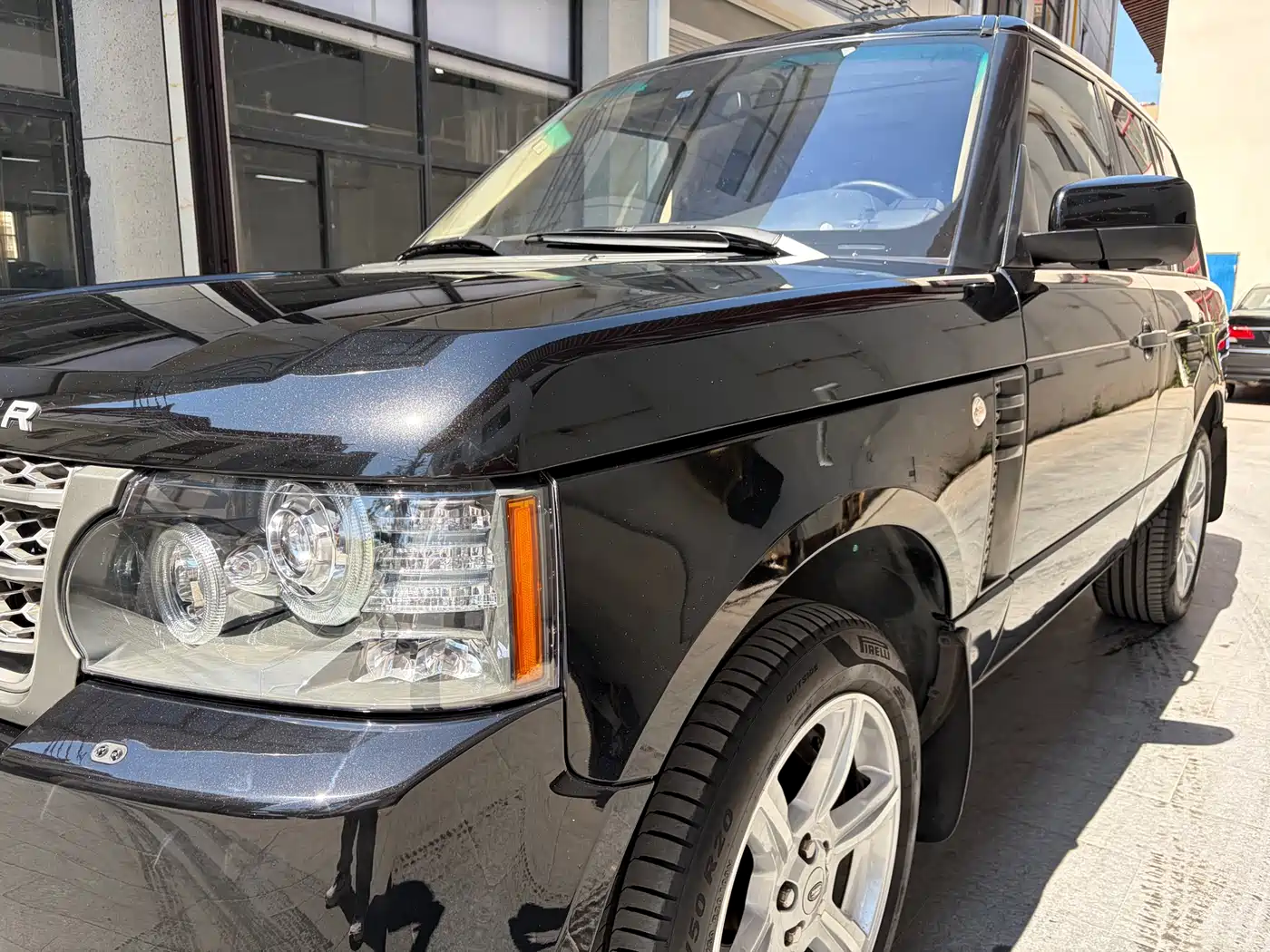 Land Rover Range Rover 2011 5.0 SC V8 Ultimate Edition фото 27