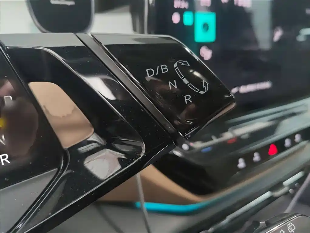 Volkswagen ID.4 X 2022 Smart Long Range Edition фото 7