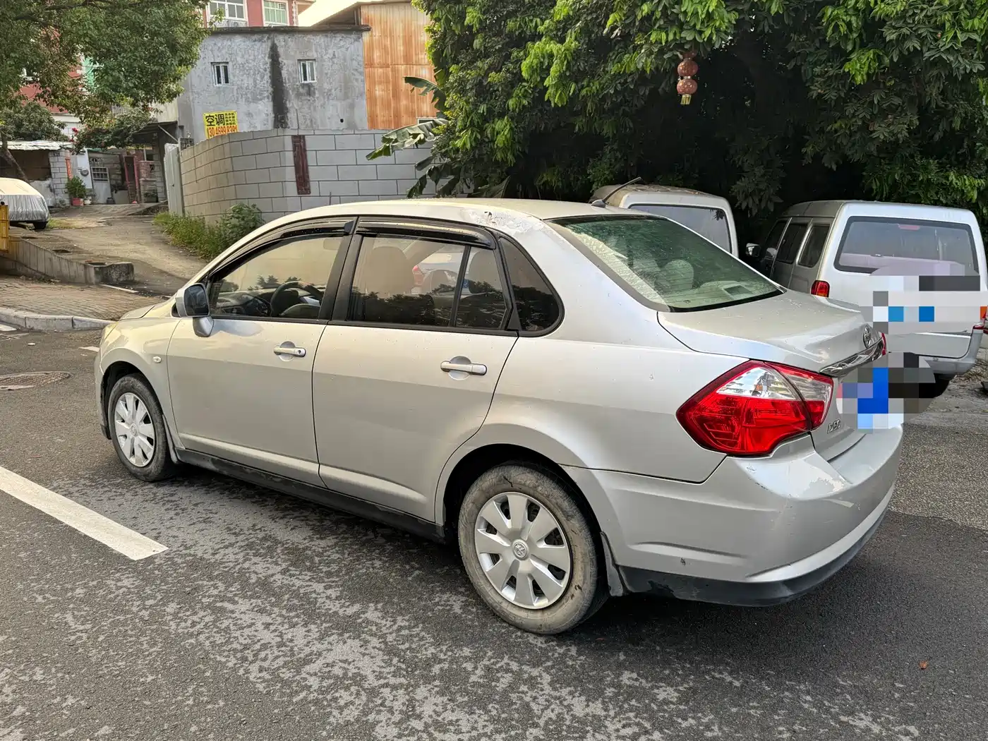 Venucia D50 2012 2012 Model 1.6L Manual Comfort