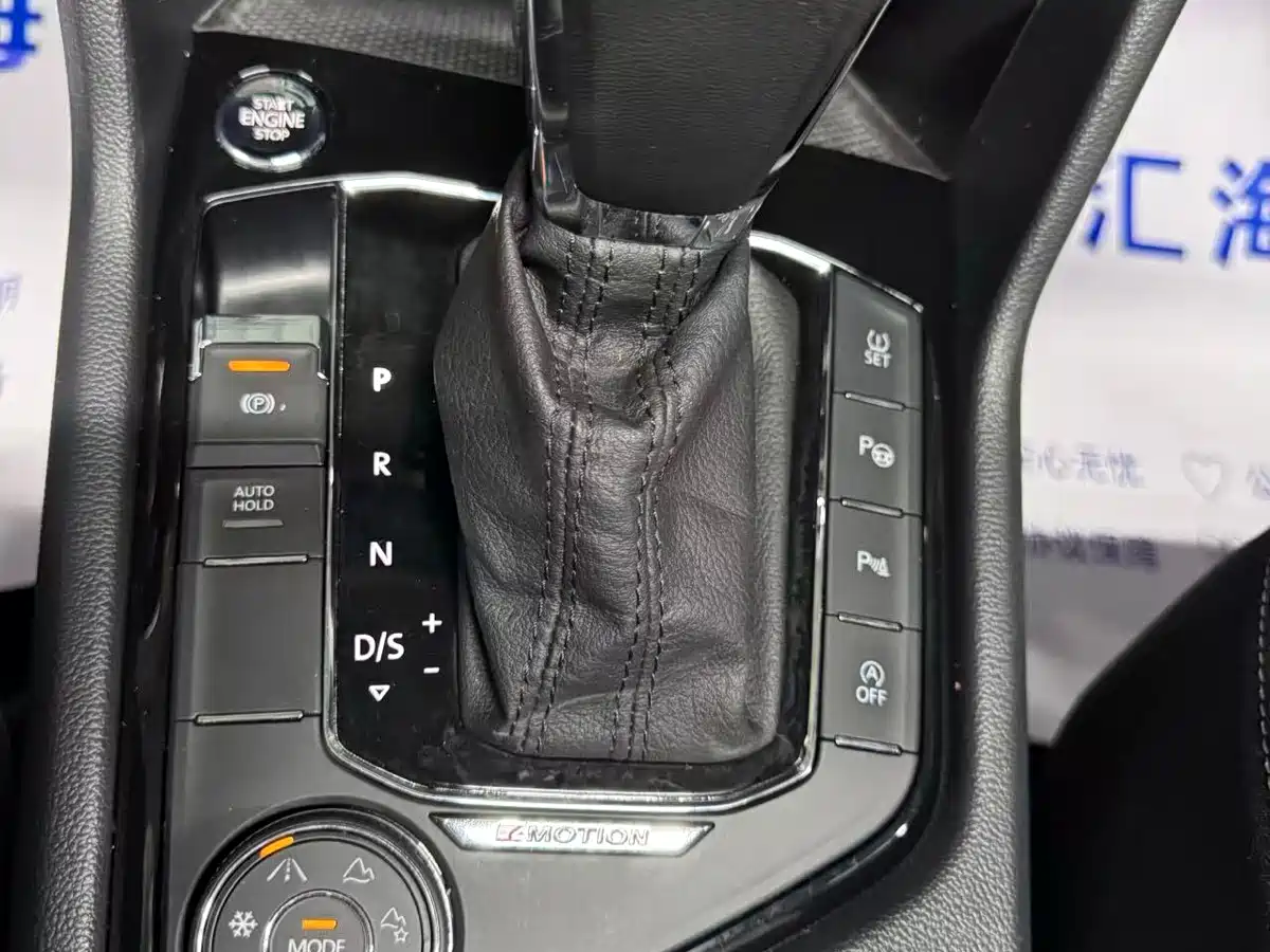 Volkswagen Tiguan L 2019 380TSI Auto 4WD Smart Luxury Edition China VI фото 15