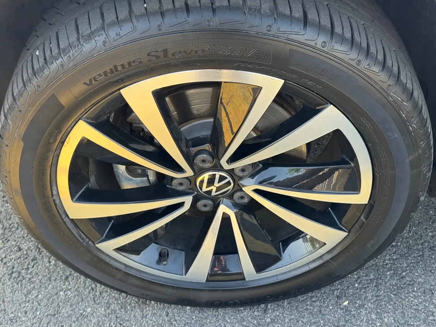 Volkswagen Tharu 2022 280TSI FWD Luxury Edition фото 4