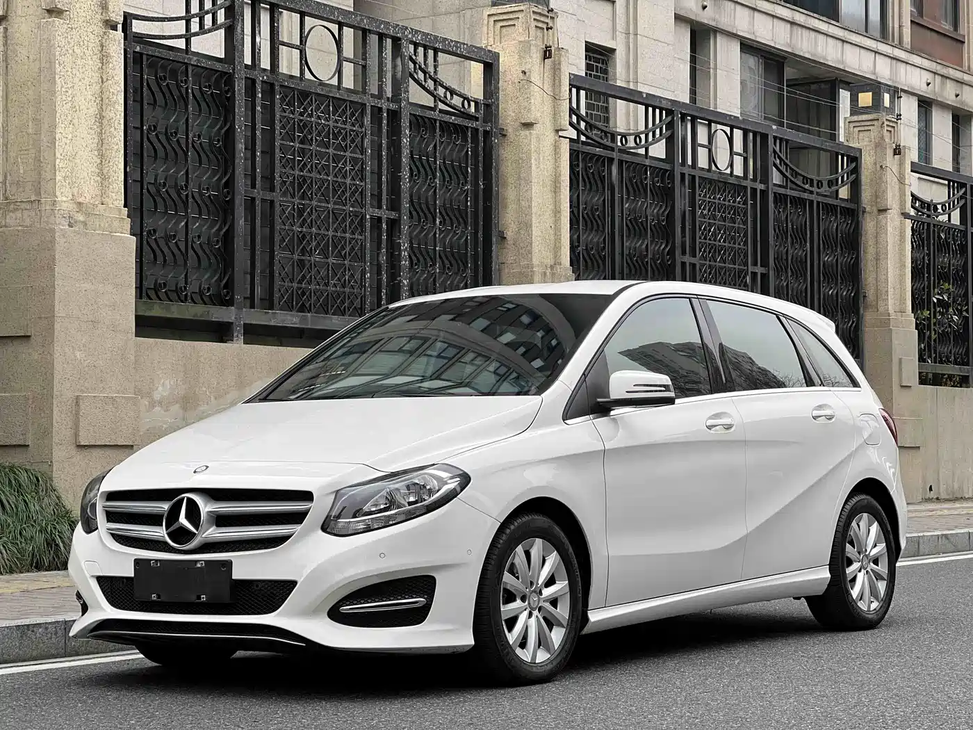 Mercedes-Benz B-Class 2017 B 180