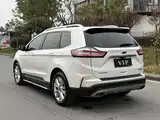 Фото 6 - Ford Edge