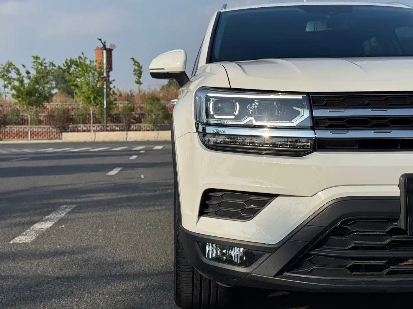 Volkswagen Tharu 2022 280TSI FWD Luxury Edition фото 5
