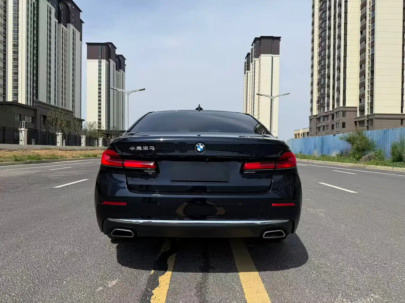 BMW 5 Series 2022 530Li Leading Luxury Package фото 10