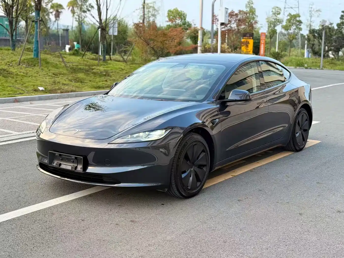Tesla Model 3 2023 Rear-Wheel Drive