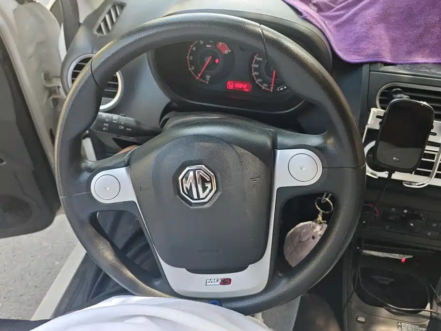 MG 3 2016 2016 1.3L AMT Comfort Edition