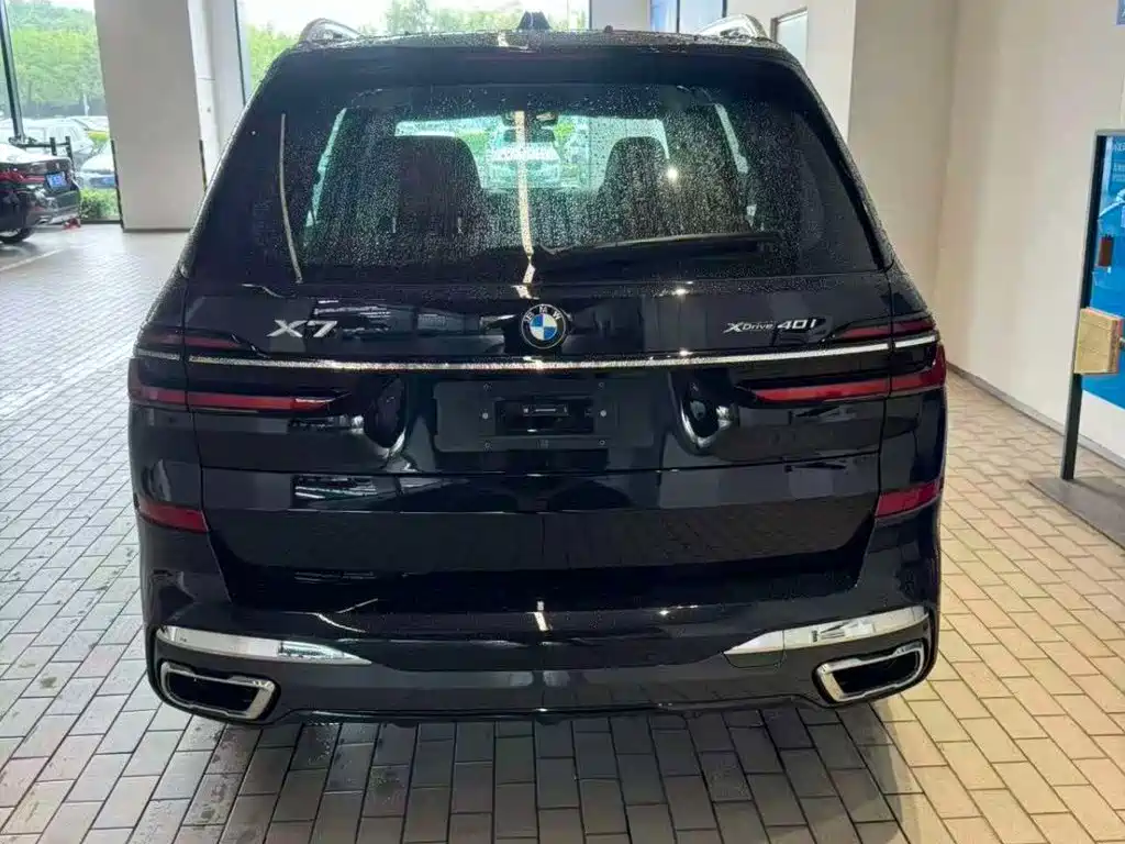 Фото 5 - BMW X7