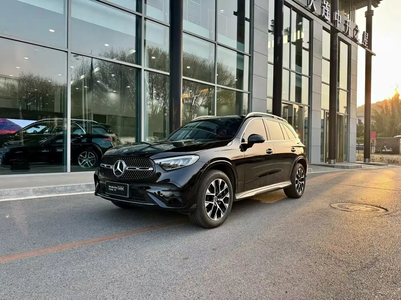 Mercedes-Benz GLC 2023 Facelift GLC 260 L 4MATIC Luxury 5-Seater