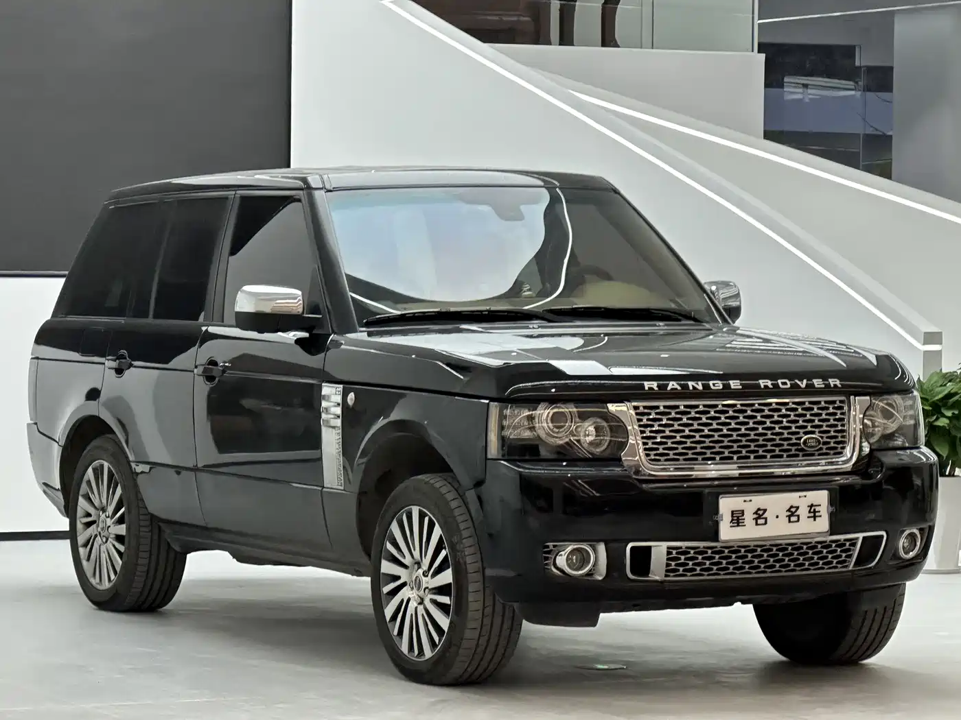 Land Rover Range Rover 2012 5.0 SC V8 Ultimate Genesis Edition фото 10